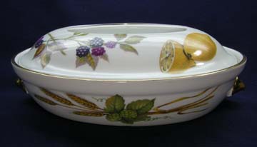 Royal Worcester Evesham Oval Covered Casserole