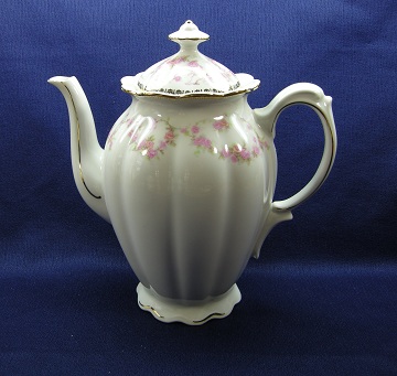 Schumann - Bavaria - Germany Original Bridal Rose Coffee Pot & Lid - Large