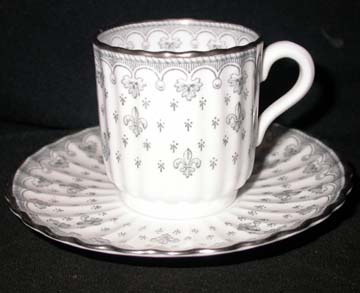 Spode Fleur de Lys - Gray - Y7515 Cup & Saucer - Demitasse