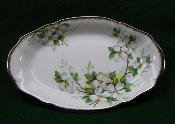 Royal Albert White Dogwood Tray - Regal