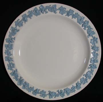 Wedgwood Lavender On Cream Color - Plain Edge Plate - Dinner