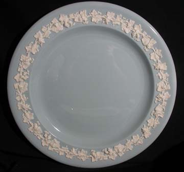 Wedgwood Cream Color On Lavender - Plain Edge Platter - Chop