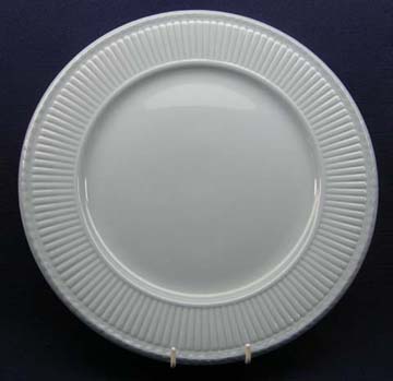 Wedgwood Clyde Plate - Dinner