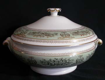 Wedgwood Columbia - Sage Green - R4409 Vegetable Bowl - Covered