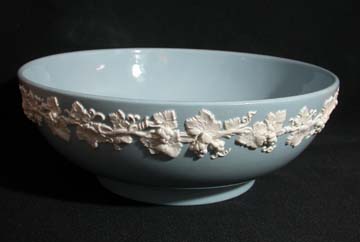 Wedgwood Cream Color On Lavender - Plain Edge Bowl - Salad Serving