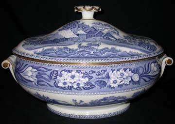 Wedgwood Pattern#X9297 Tureen & Lid